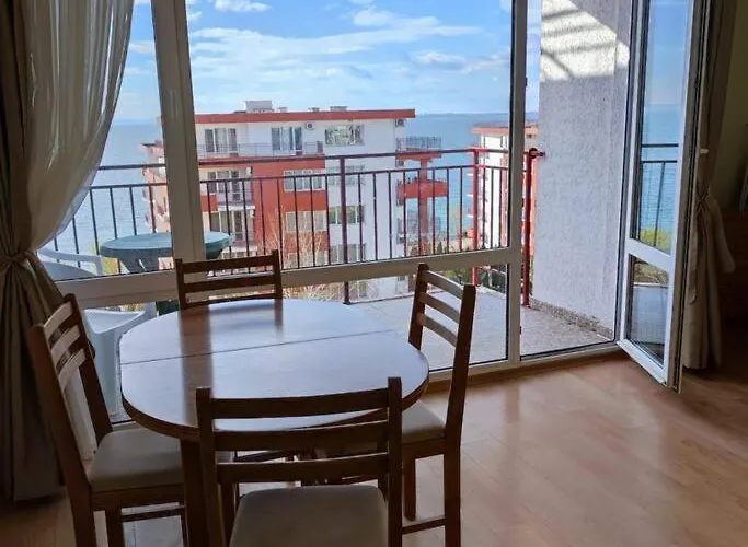 With View Апартамент *