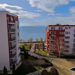 With View סבטי ולאס