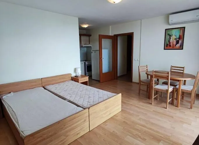 With View Апартамент